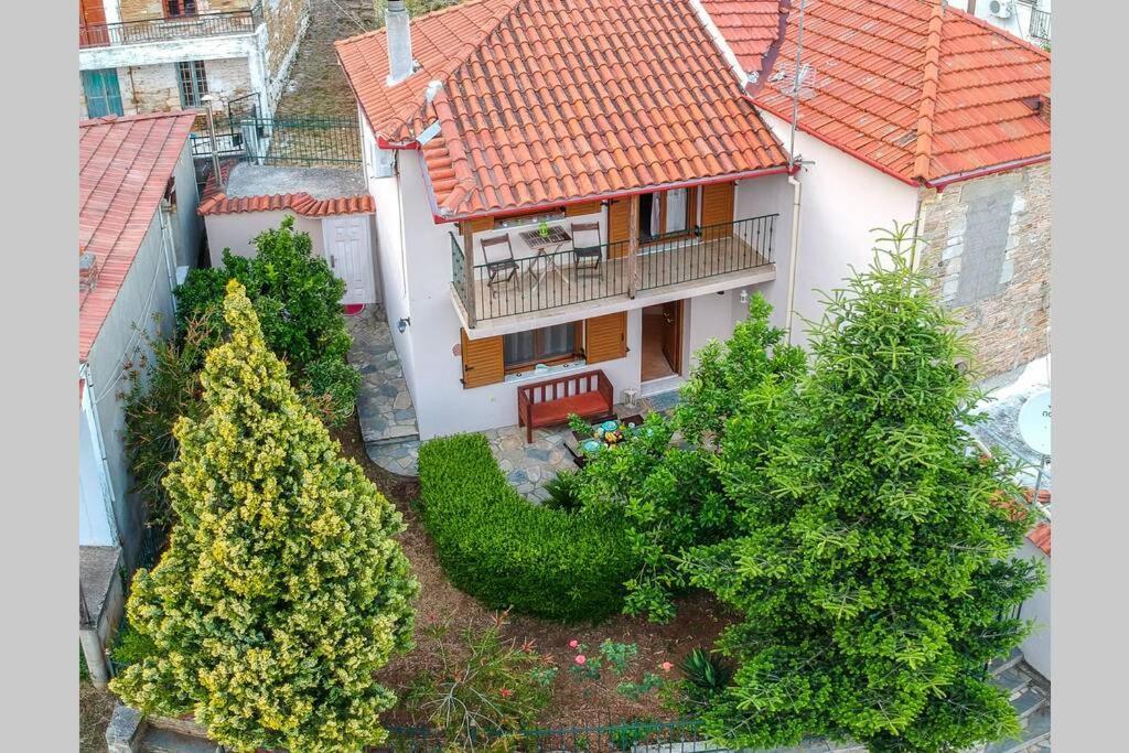 Small House With Garden & View Promirion Zewnętrze zdjęcie
